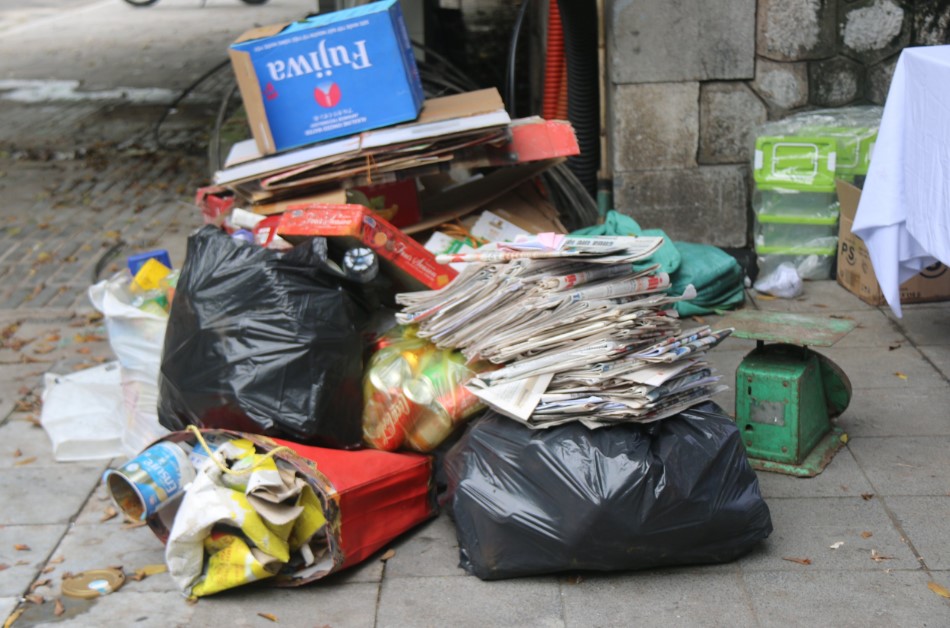 Nút thắt phân loại rác tại nguồn nhiều năm chưa được tháo gỡ tại Thủ đô - Ảnh 3