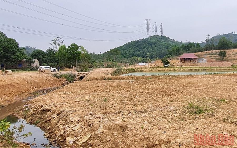 Cần xử lý dứt điểm tình trạng tự ý lấp hồ nước tại thành phố Phúc Yên -0