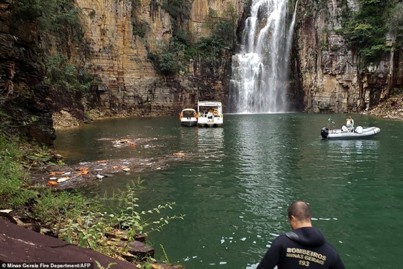 Brazil: “Thảm kịch” hồ Furrnas, ít nhất 10 khách du lịch thiệt mạng - Ảnh 5.