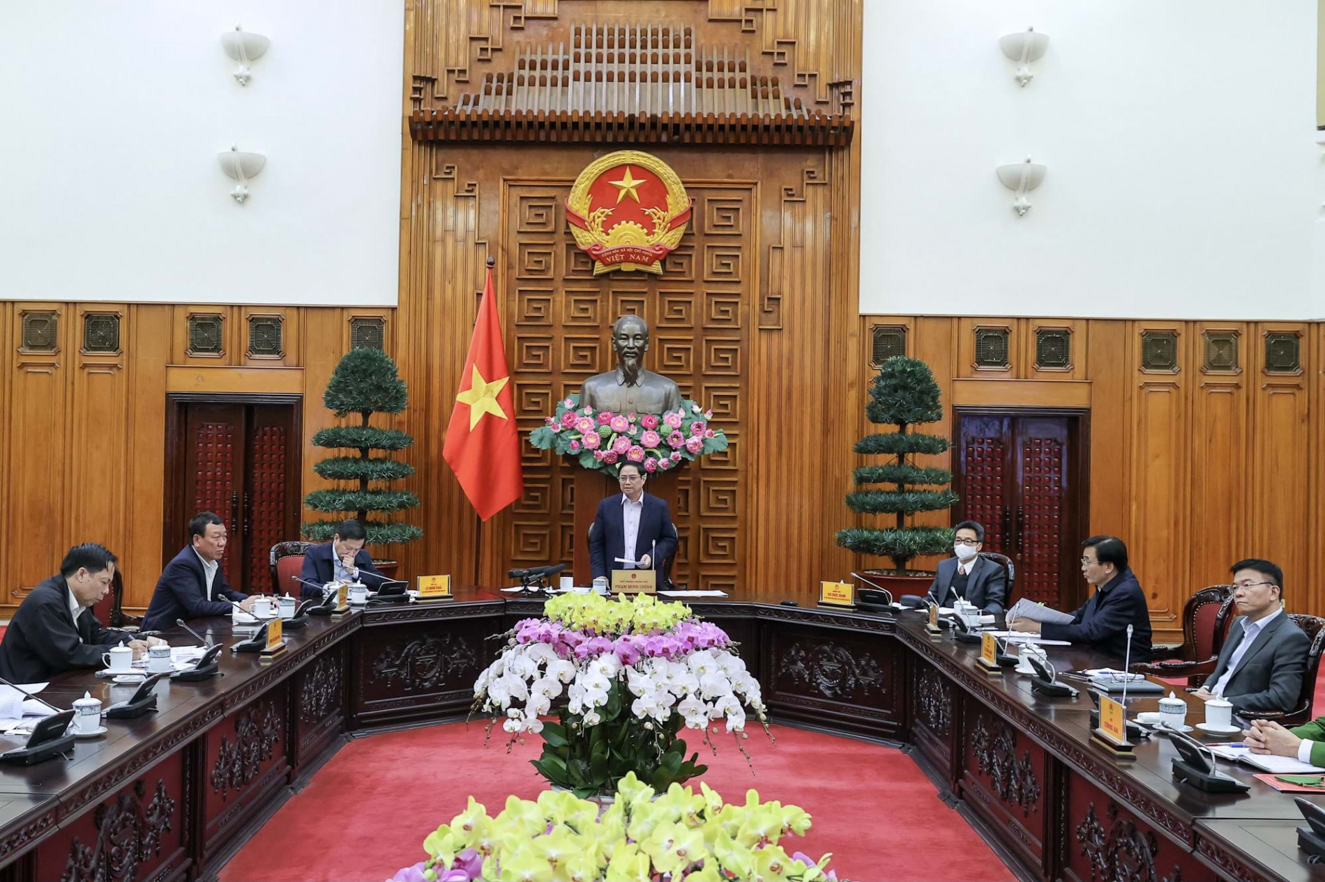 Thủ tướng yêu cầu đẩy mạnh điều tra, truy tố, xét xử vụ Công ty Việt Á