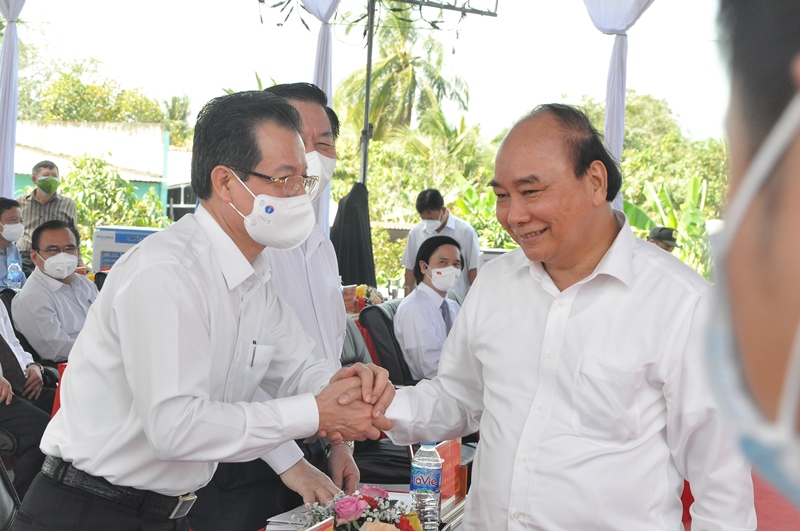 Chủ tịch nước phát lệnh thông xe tuyến chính cao tốc Trung Lương-Mỹ Thuận -0