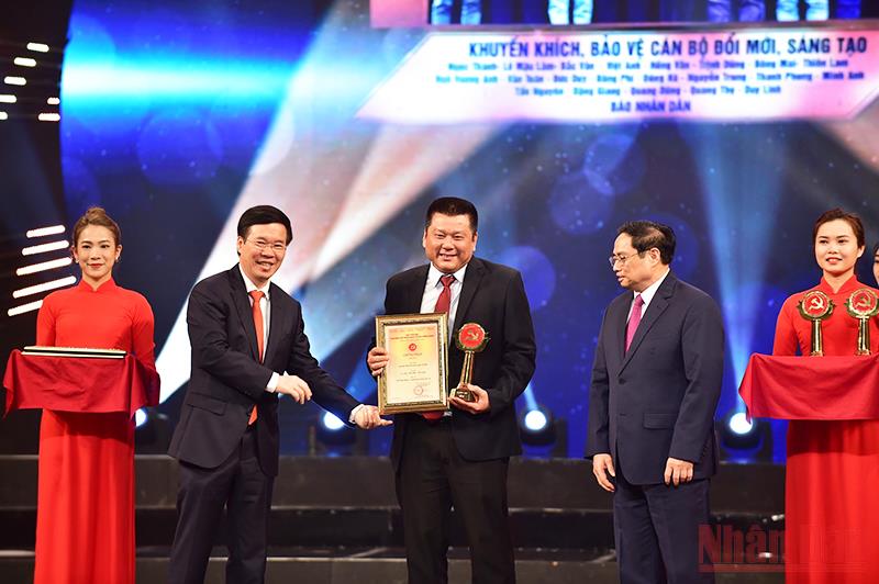 Báo Nhân Dân điện tử đoạt Giải A Búa liềm vàng lần thứ VI-năm 2021