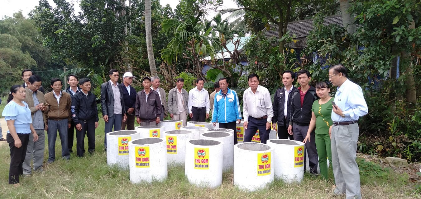 Đà Nẵng: Các cấp Hội Nông dân Hòa Vang tích cực tham gia bảo vệ môi trường - Ảnh 1.