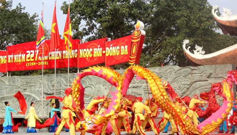 6 lễ hội lớn đầu xuân ở Hà Nội bị ảnh hưởng bởi dịch COVID-19 - Ảnh 3.