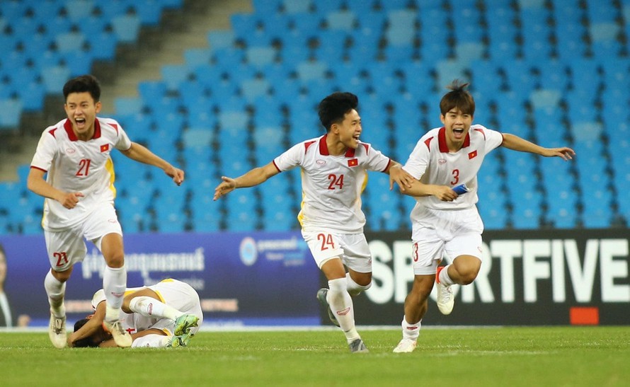 Xem ảnh U23 Việt Nam để đắm mình trong thành tích ngày càng tiến bộ của đội tuyển trong giải bóng đá U23 châu Á và các giải đấu quốc tế khác nhau. Bạn sẽ thấy được sự nỗ lực và tinh thần lạc quan của các cầu thủ trên sân cỏ.