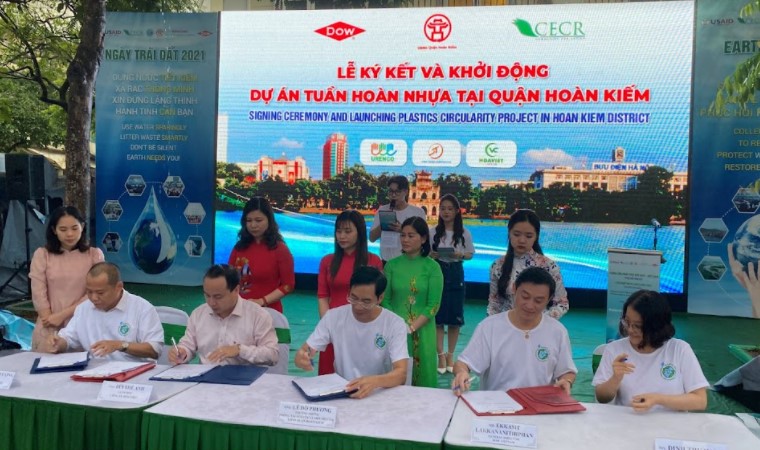 Hợp tác Công - Tư, sức mạnh tổng hợp trong quản lý rác thải nhựa tại Việt Nam - Ảnh 2