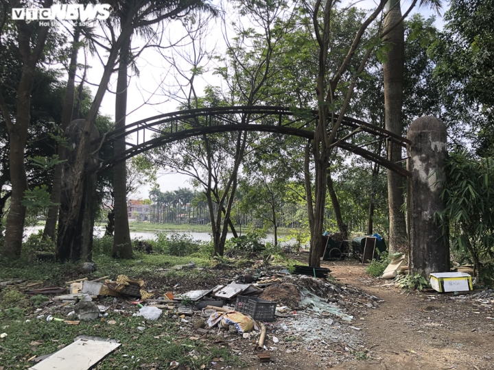 Ảnh: Cận cảnh công viên bị bỏ hoang 18 năm ở Quảng Bình - 1