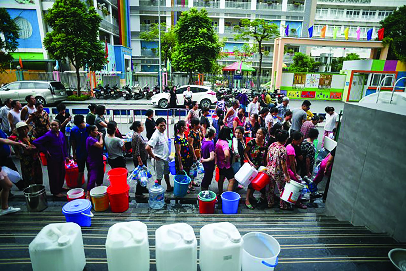 Cảnh báo khủng hoảng nước sạch trong đô thị