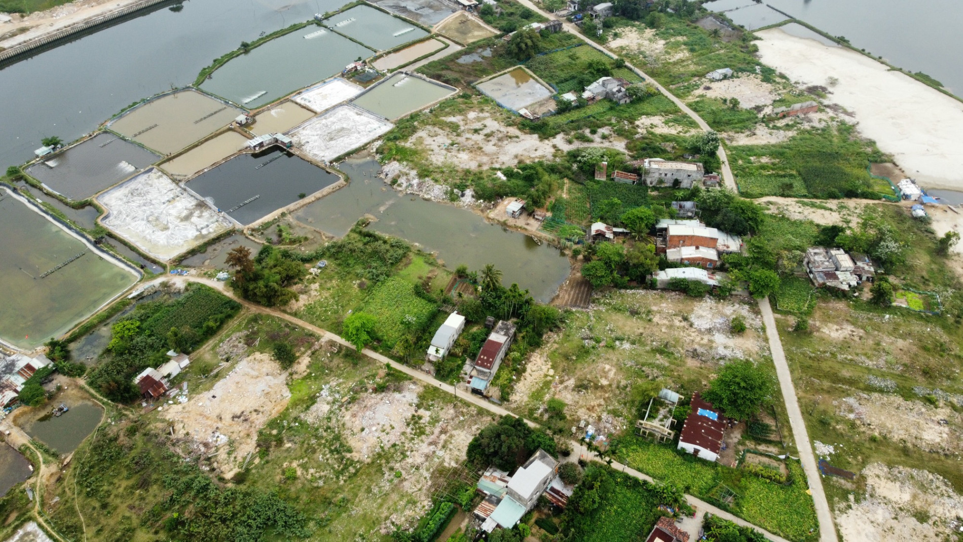 Cận cảnh hòn đảo độc đáo phía nam Đà Nẵng quy hoạch xây dựng hàng trăm lô biệt thự
