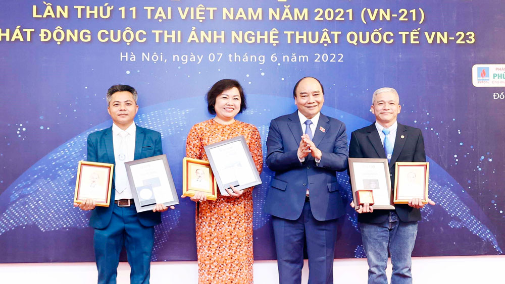 Chủ tịch nước, triển lãm, Ảnh nghệ thuật Quốc tế lần thứ 11, Việt Nam, năm 2021