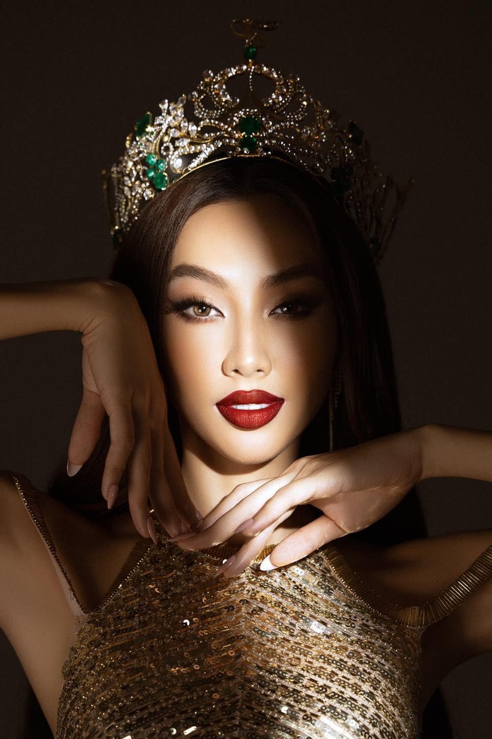 Hoa hậu Thùy Tiên khoe nhan sắc mê đắm sau 7 tháng đăng quang ảnh 1