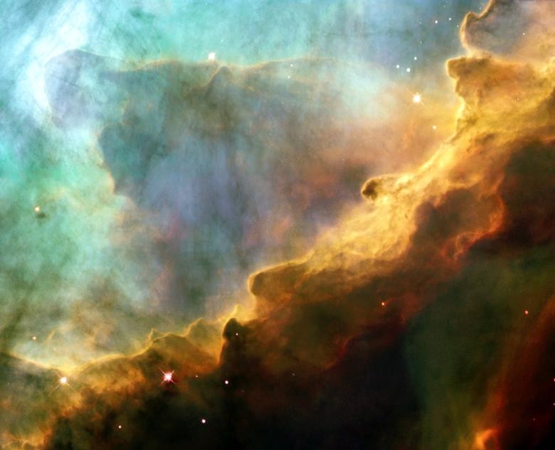 'Phiêu lưu' trong không gian qua các bức ảnh từ kính viễn vọng Hubble