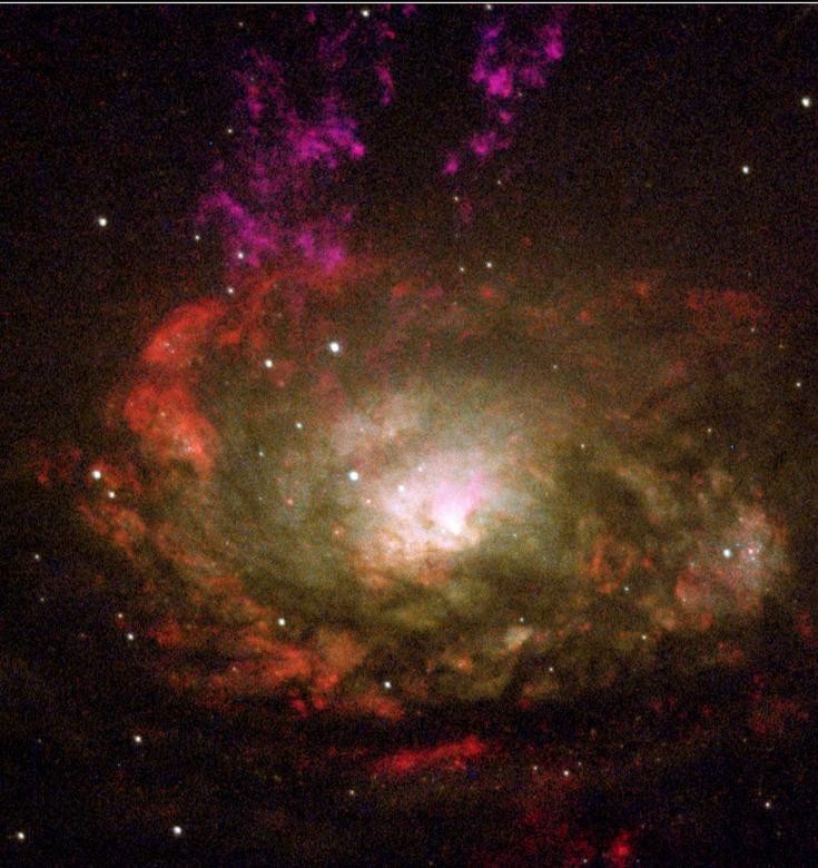 'Phiêu lưu' trong không gian qua các bức ảnh từ kính viễn vọng Hubble