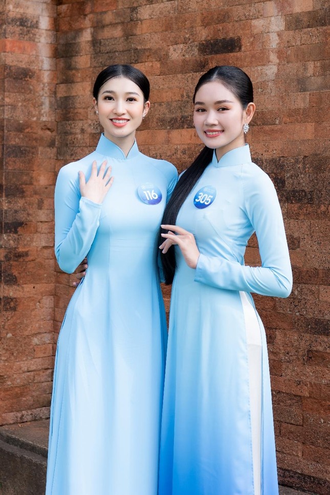 Khởi động Chung kết Miss World Vietnam 2022: Nhan sắc Nam Em trông thế nào bên cạnh Top 38? ảnh 5