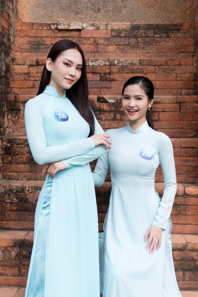 Khởi động Chung kết Miss World Vietnam 2022: Nhan sắc Nam Em trông thế nào bên cạnh Top 38? ảnh 7