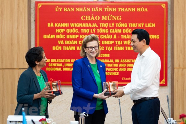 UNDP cam ket ho tro nguoi dan Thanh Hoa nang cao chong choi voi bao lu hinh anh 1