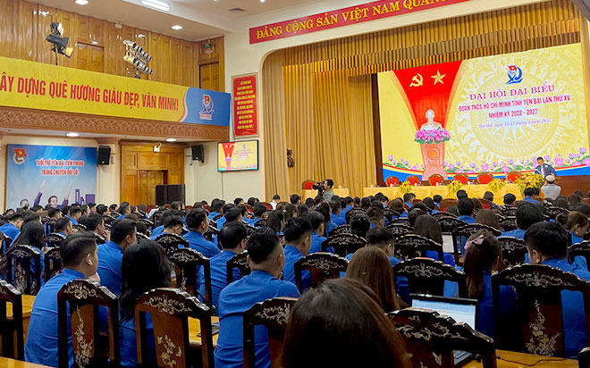 Toàn cảnh Đại hội đại biểu Đoàn TNCS Hồ Chí Minh tỉnh Yên Bái lần thứ XV, nhiệm kỳ 2022- 2027.