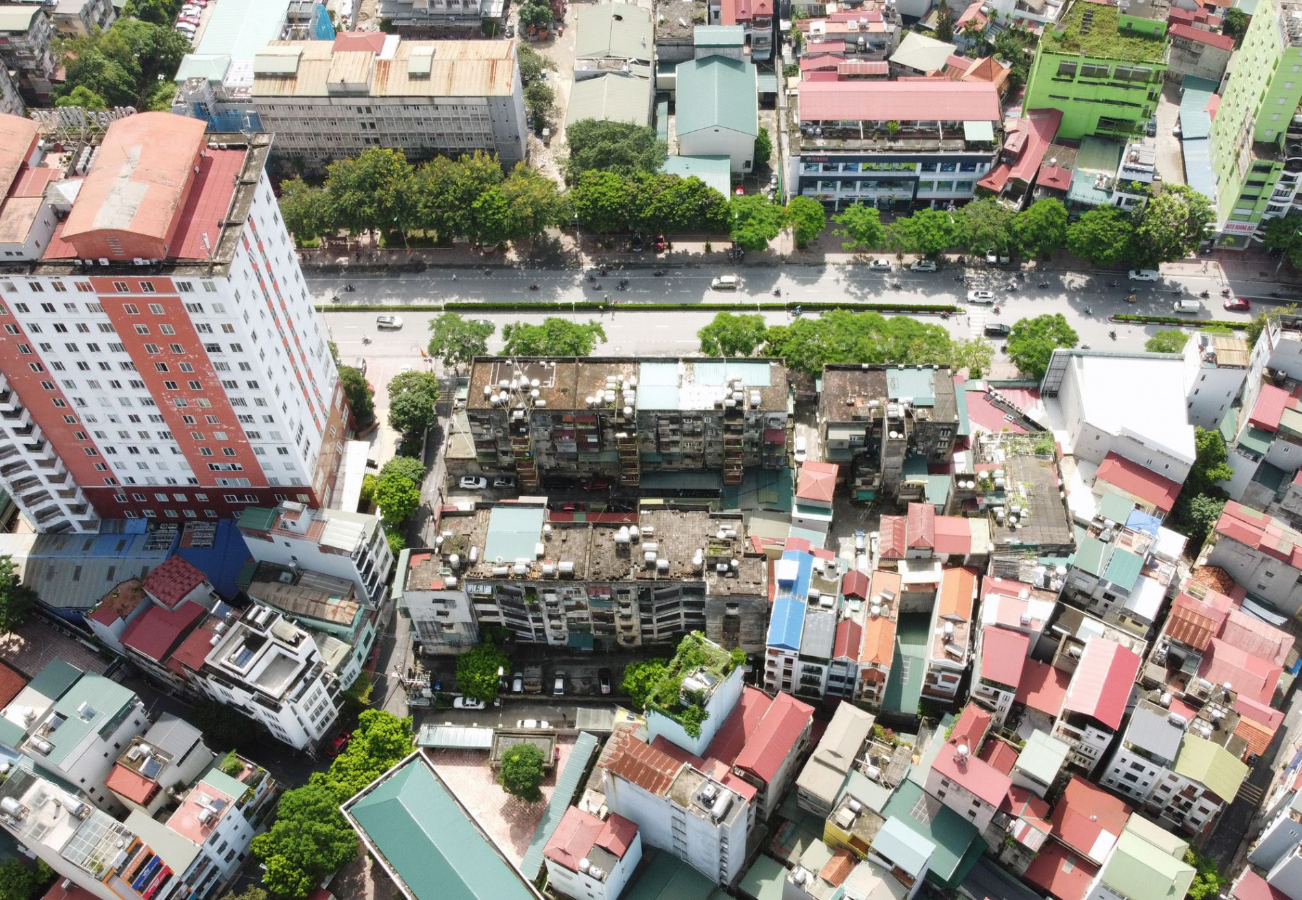 Cận cảnh hai khu tập thể vừa thêm vào danh mục phá dỡ, xây dựng lại ở Long Biên, Hà Nội