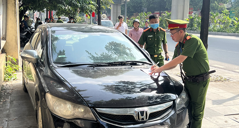 Hà Nội: Xử lý nghiêm các vi phạm về trật tự đô thị tại phường Quang Trung
