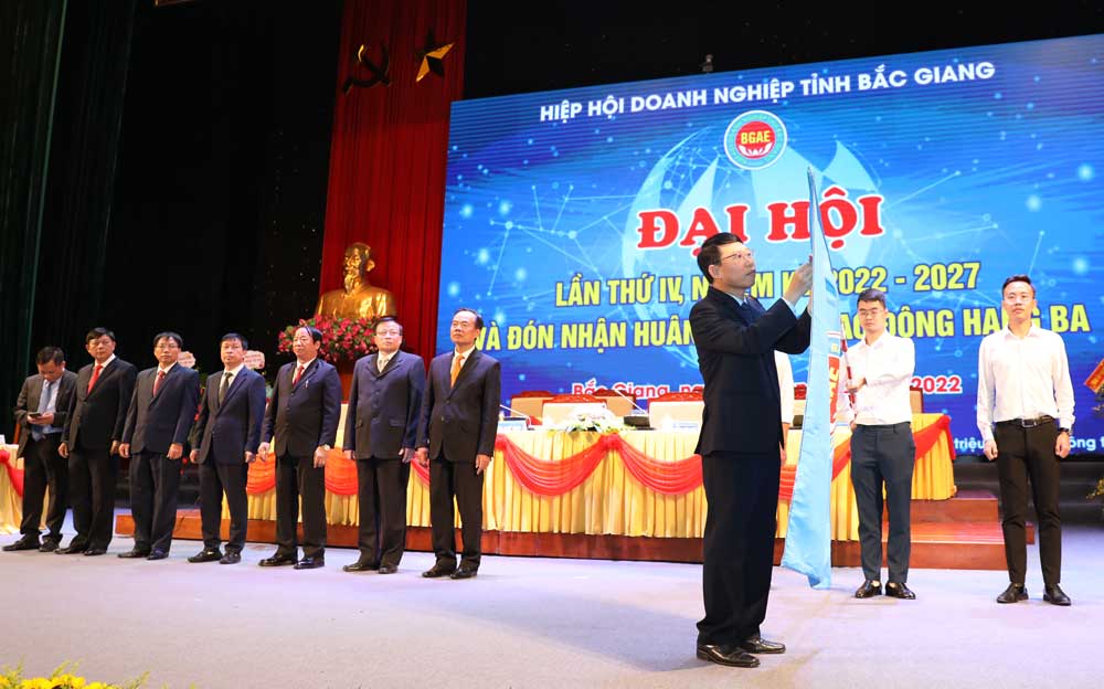 Bắc Giang, Hiệp hội Doanh nghiệp tỉnh tổ chức Đại hội lần thứ IV , Huân chương Lao động hạng Ba