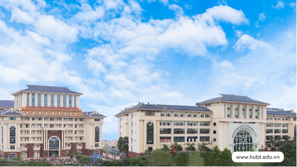 Ngày 25/10, Trường Đại học KD&amp;CN Hà Nội khai giảng năm học 2022 – 2023 - Ảnh 1.