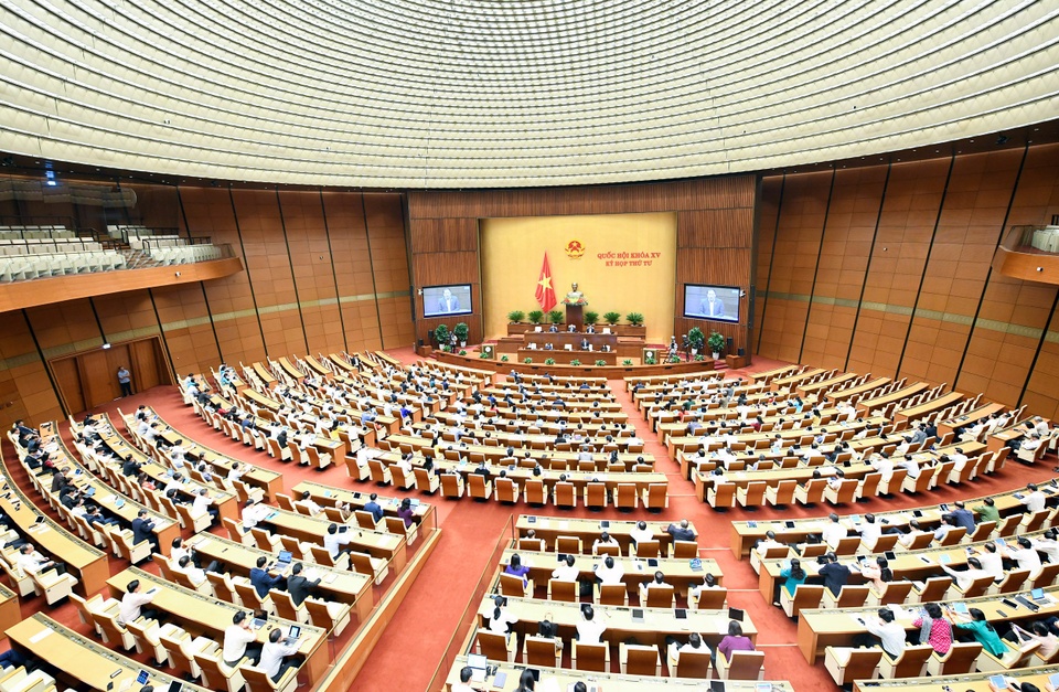 Quốc hội thảo luận về kinh tế - xã hội, ngân sách Nhà nước