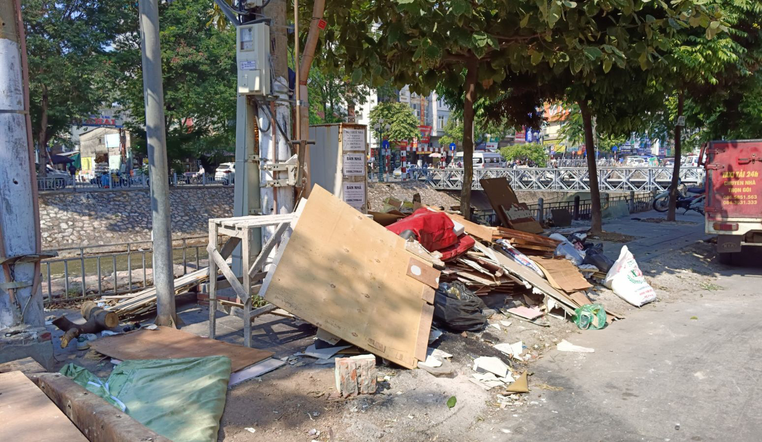 Hà Nội: Vi phạm trật tự đô thị gây mất mỹ quan đô thị
