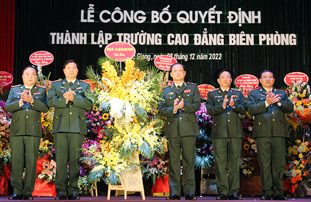 Bắc Giang, Trường Cao đẳng Biên Phòng, Bộ Tư lệnh Biên phòng, quyết định thành lập