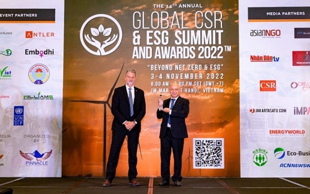 Vinamilk nhận giải thưởng quốc tế cho những nỗ lực thúc đẩy CSR và ESG tại Việt Nam