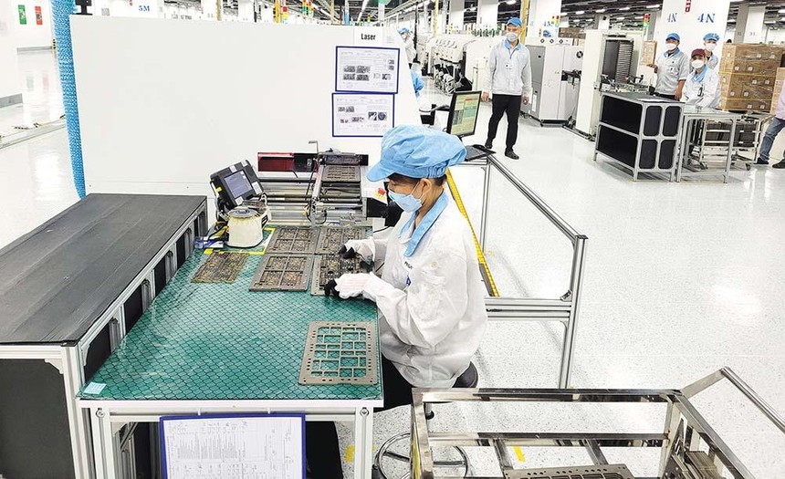 Dây chuyền sản xuất thiết bị điện tử của Công ty TNHH Pegatron Việt Nam tại Khu công nghiệp DEEP C Hải Phòng