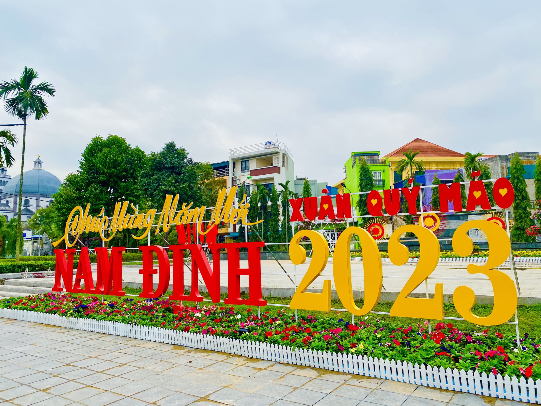 Nam Định rực rỡ cờ hoa đón Xuân Quý Mão 2023