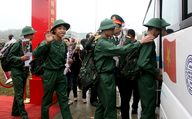 Thành phố Yên Bái tổ chức Lễ giao nhận quân năm 2023