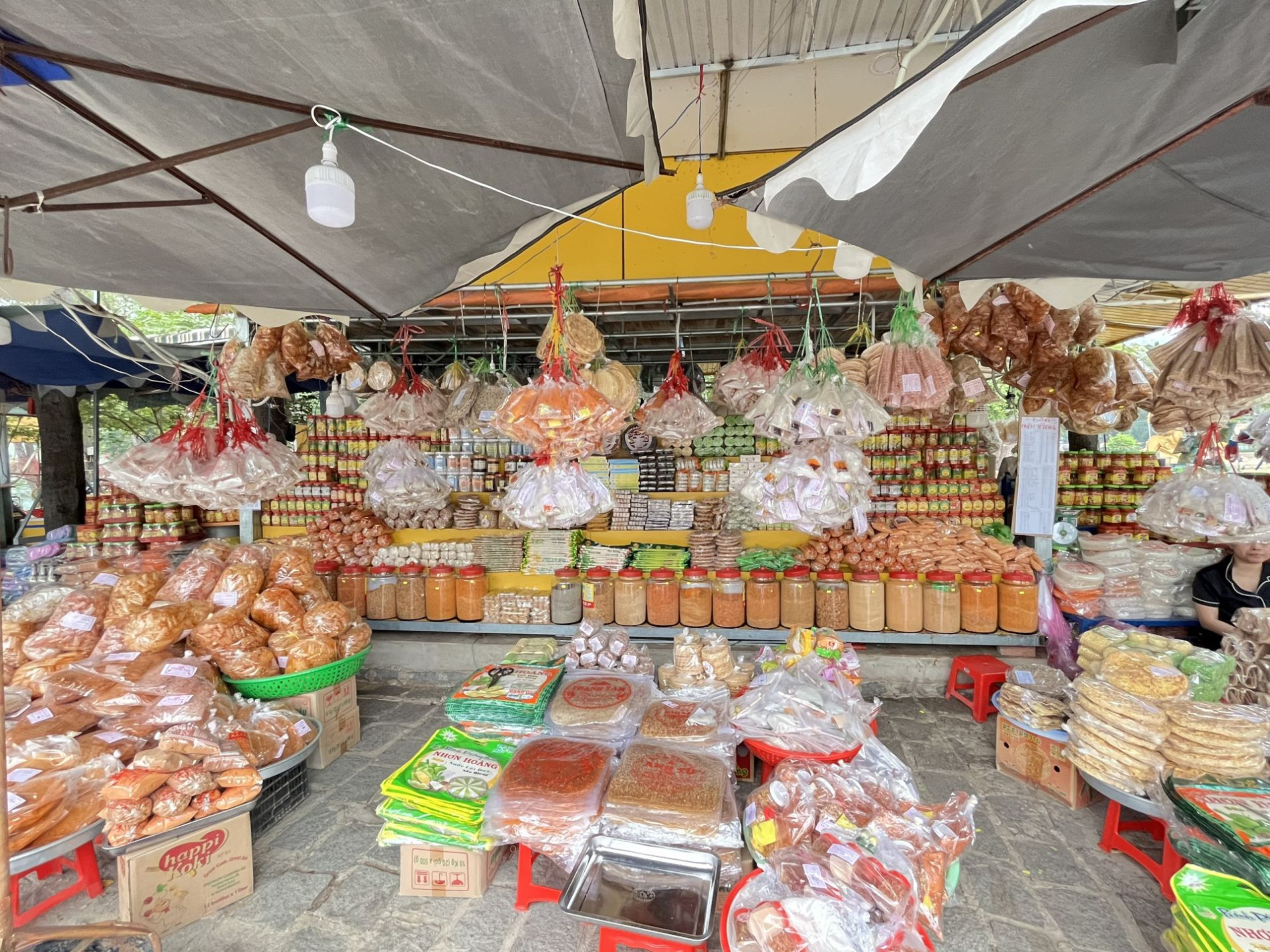 Siết chặt quản lý chất lượng, an toàn vệ sinh thực phẩm tại Khu du lịch núi Bà Đen - Báo Tây Ninh Online