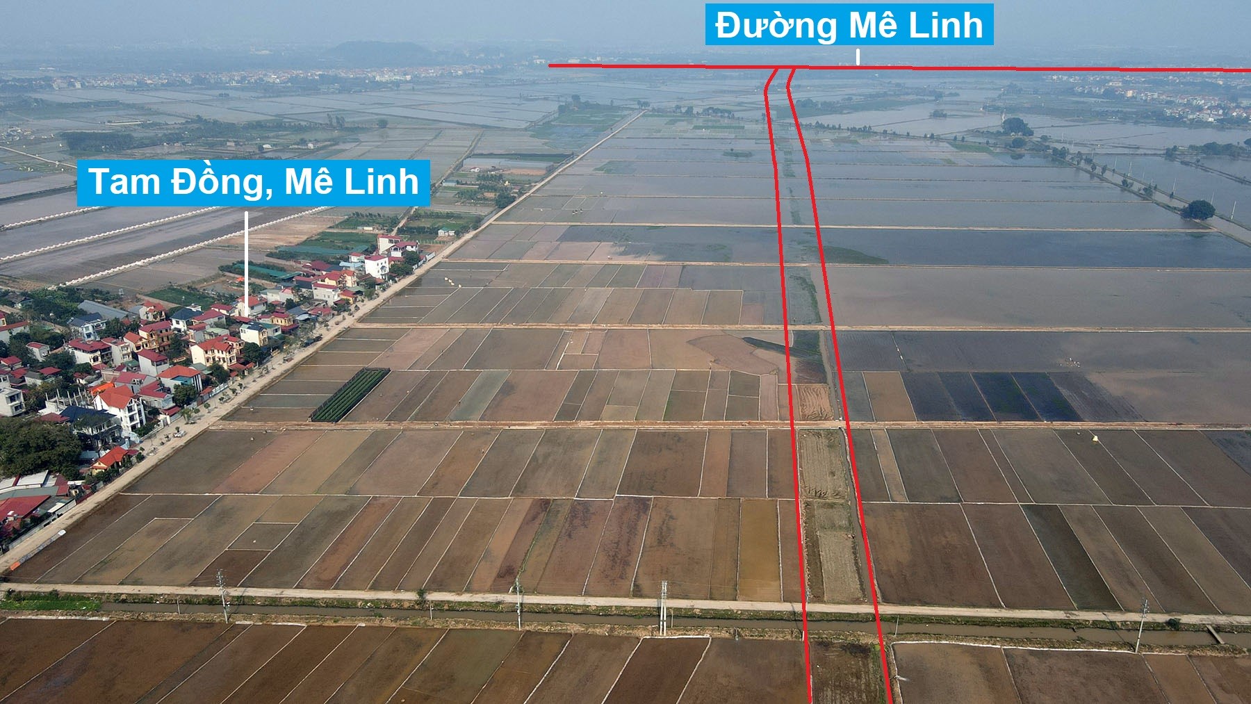 Toàn cảnh tuyến nối đường trục trung tâm đô thị Mê Linh qua Bệnh viện Đa khoa huyện đang xây dựng