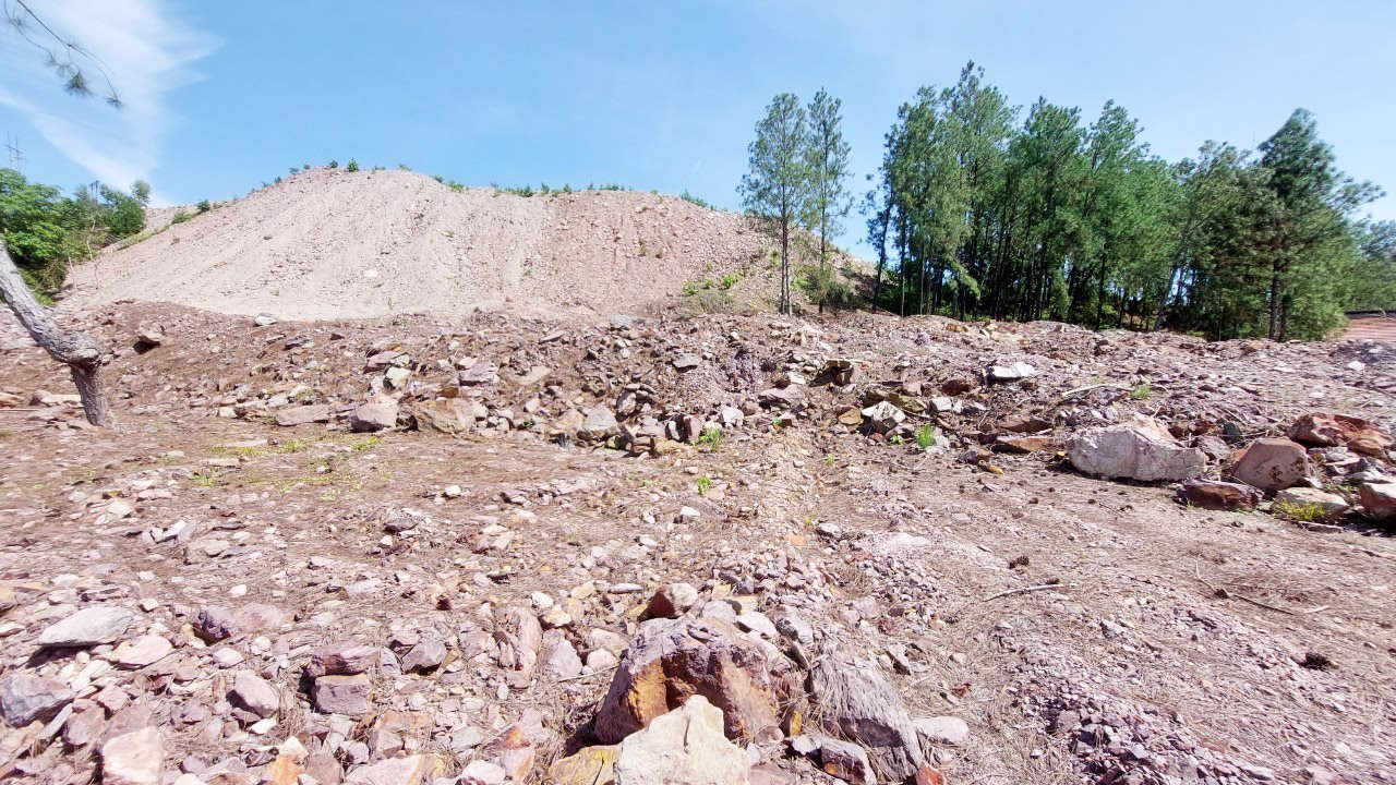 Sẽ đấu giá hơn 30.000 m3 đất thải ở nhà máy nước Vạn Niên