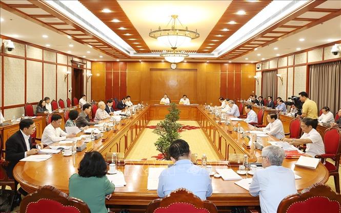 Bộ Chính trị, Ban Bí thư sẽ kiểm tra 30 tổ chức đảng trực thuộc Trung ương trong năm 2023 - Ảnh 1.