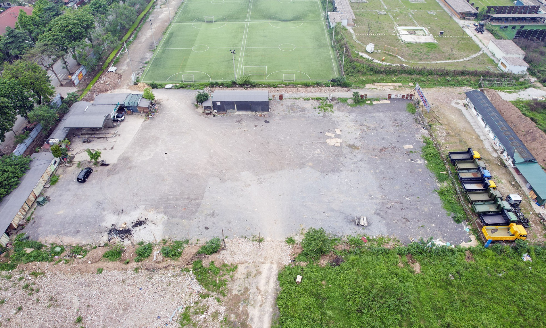 Cận cảnh dự án khu đô thị ở Hà Nội biến tướng thành sân bóng, cho thuê tùm lum ảnh 6