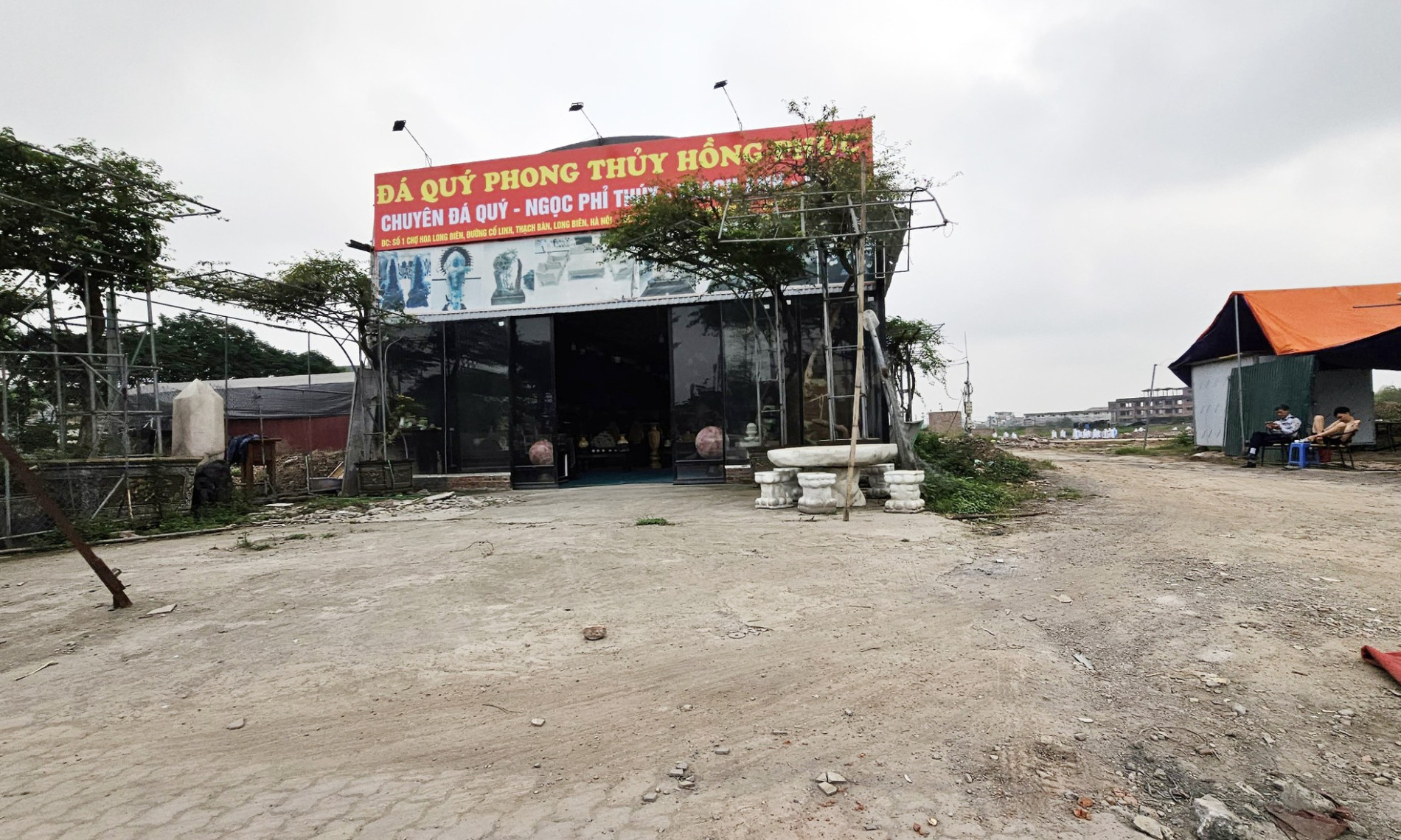Cận cảnh dự án khu đô thị ở Hà Nội biến tướng thành sân bóng, cho thuê tùm lum ảnh 12