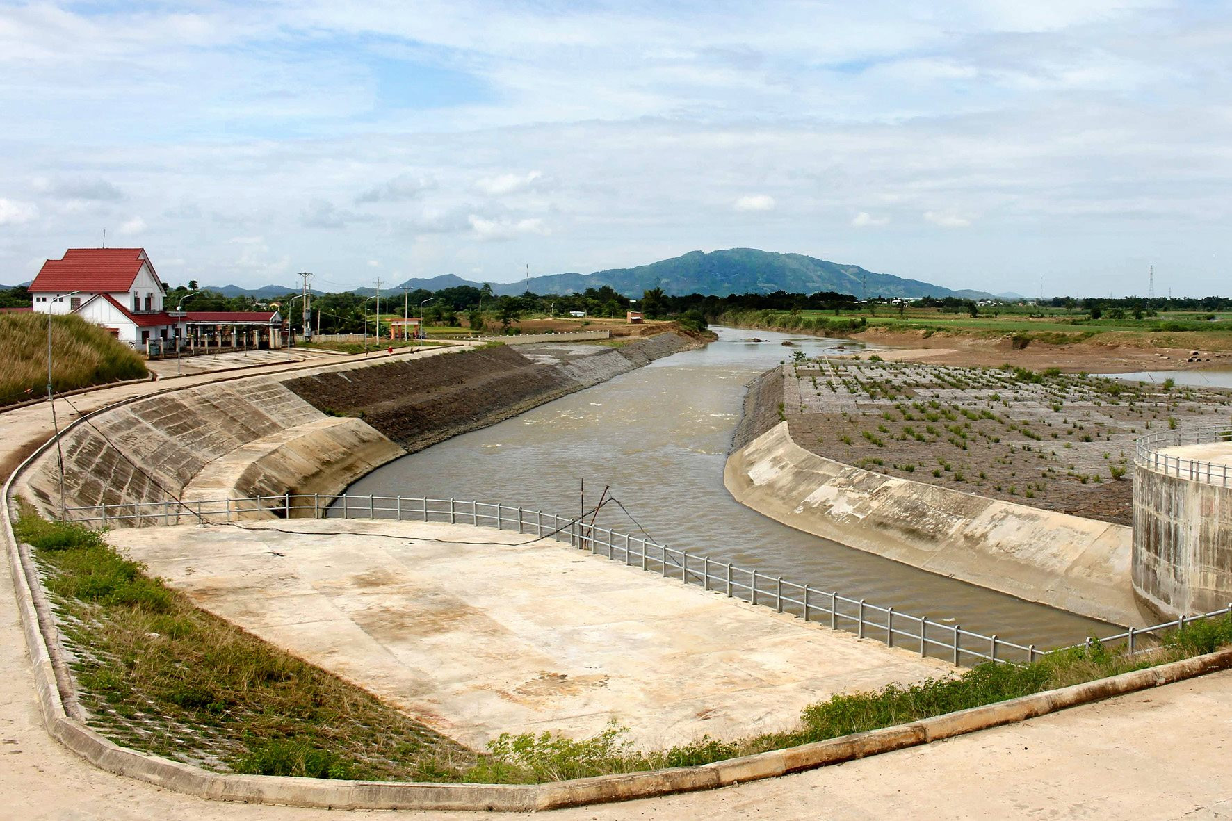 Điều chỉnh chủ trương đầu tư Dự án Hoàn chỉnh khu tưới thủy lợi Tà Pao