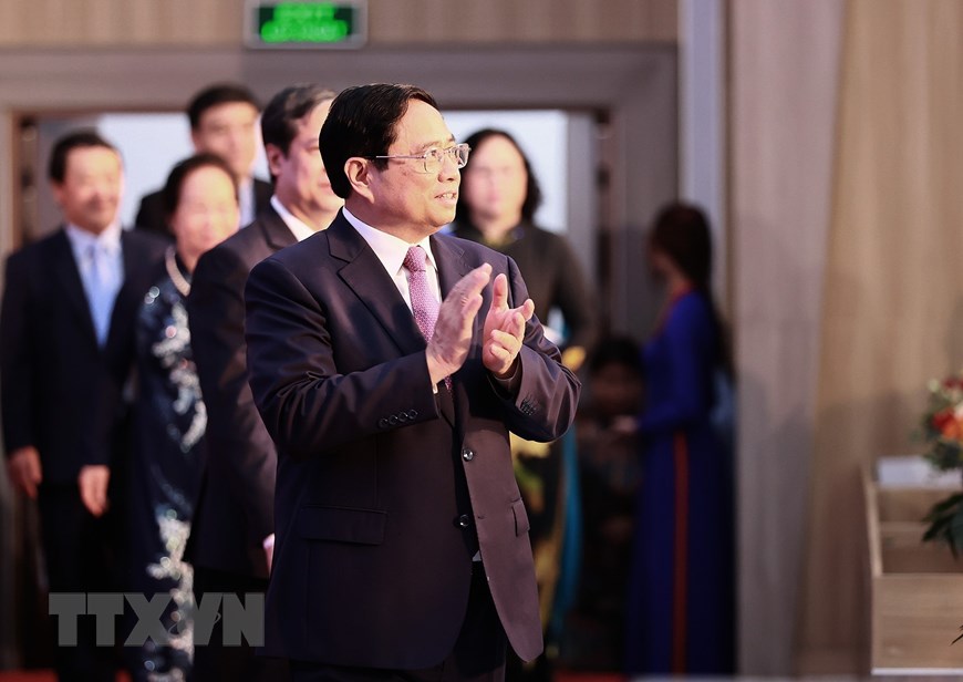 Hình ảnh Thủ tướng dự lễ phát động phong trào cả nước thi đua học tập | Giáo dục | Vietnam+ (VietnamPlus)