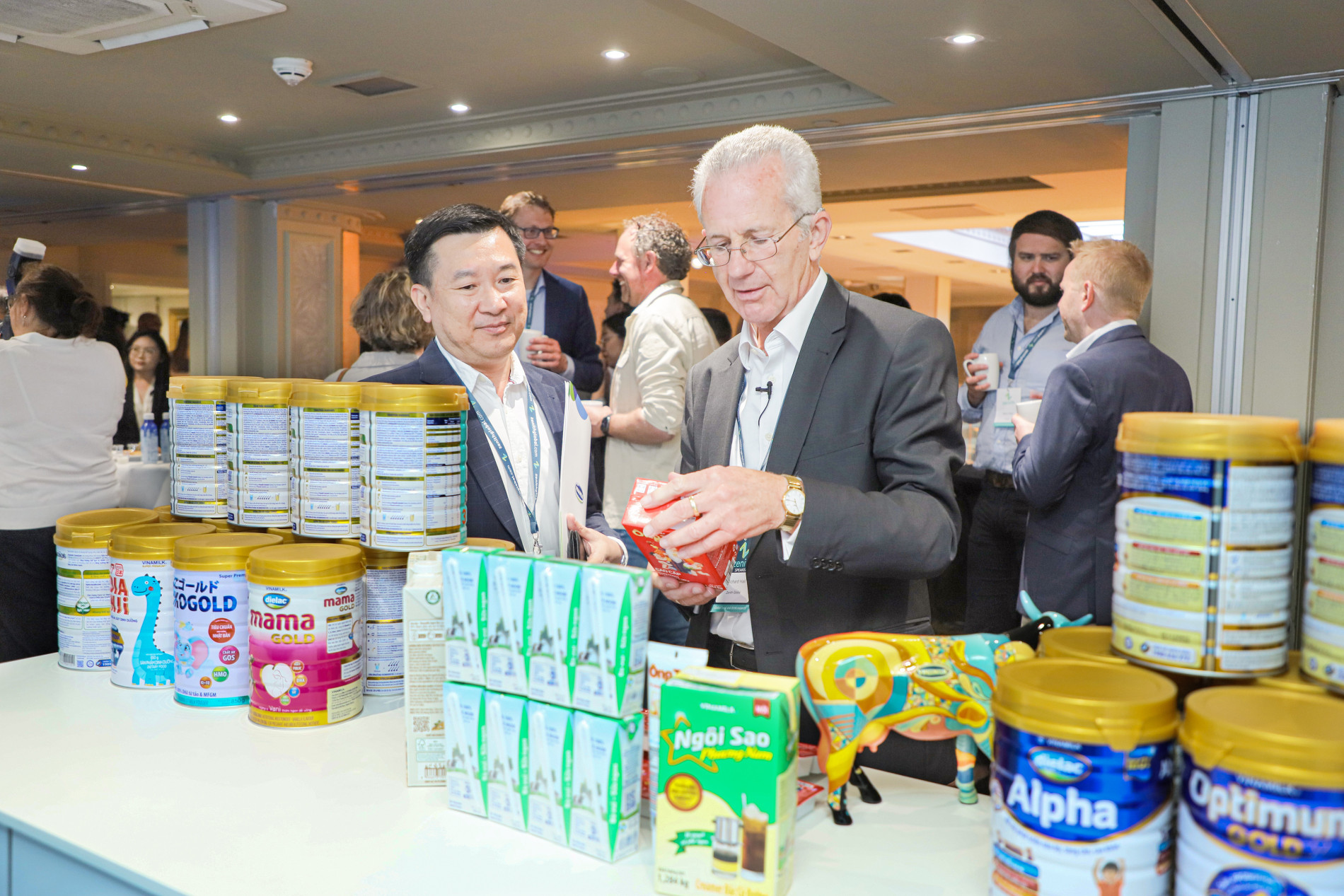 Vinamilk nhận giải thưởng lớn tại hội nghị sữa toàn cầu