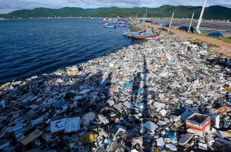 Việt Nam đặt mục tiêu cắt giảm 50% rác thải nhựa đại dương vào năm 2025