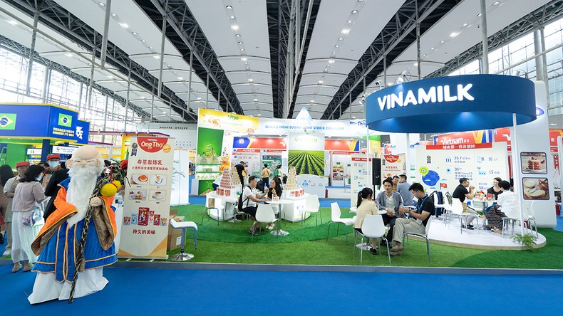 Ra mắt nhận diện thương hiệu mới, Vinamilk báo cáo doanh thu và lợi nhuận quý II/2023 tăng trưởng ảnh 1