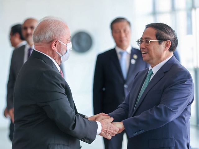 Thủ tướng Phạm Minh Chính hội đàm với Tổng thống Brazil - Ảnh 2.