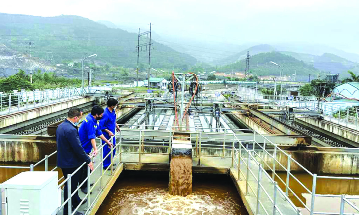 Các nhà máy xử lý nước thải Việt Nam chưa được thiết kế để loại vi nhựa - Tạp chí Tia sáng