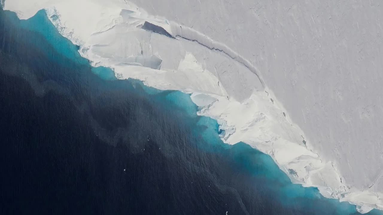 Nghiên cứu báo động tình trạng tan chảy thềm băng ở Tây Nam Cực - Ảnh 1.