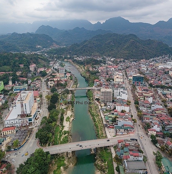 Khai thác cảnh quan tự nhiên trong tạo lập bản sắc kiến trúc đô thị Hà Giang - Tạp chí Kiến Trúc