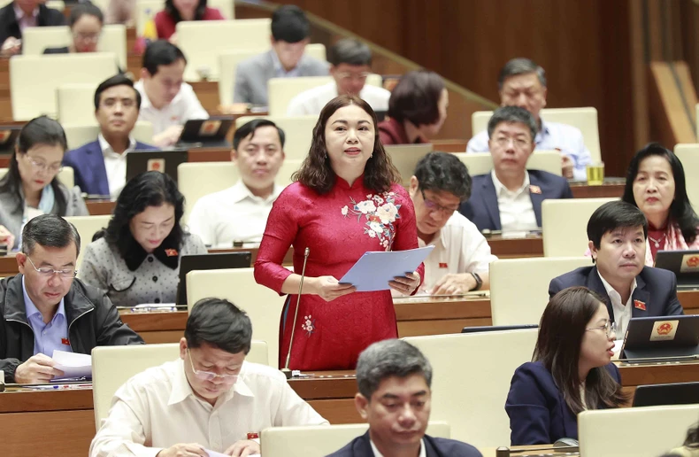 [Ảnh] Tổng Bí thư Nguyễn Phú Trọng đến dự phiên thảo luận của Quốc hội ảnh 9