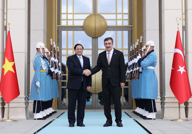 Thủ tướng Phạm Minh Chính kết thúc tốt đẹp chuyến công tác tới UAE và Thổ Nhĩ Kỳ - Ảnh 11.