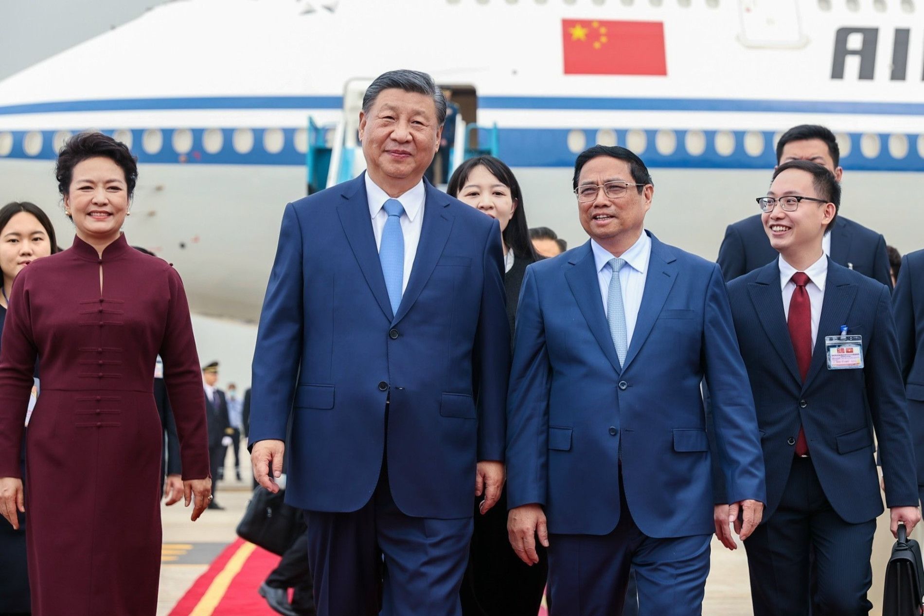 Tổng Bí thư, Chủ tịch nước Trung Quốc Tập Cận Bình đến Hà Nội, bắt đầu chuyến thăm Việt Nam - Ảnh 5.